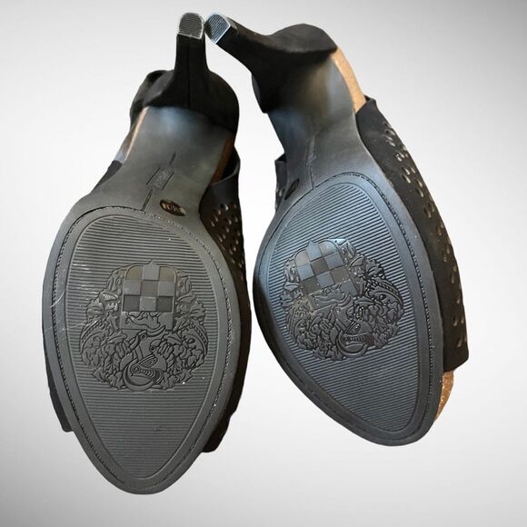 New Without Tags Vince Camuto Patrizia Black Suede Open Toe Heels Size 8M - Picture 5 of 6